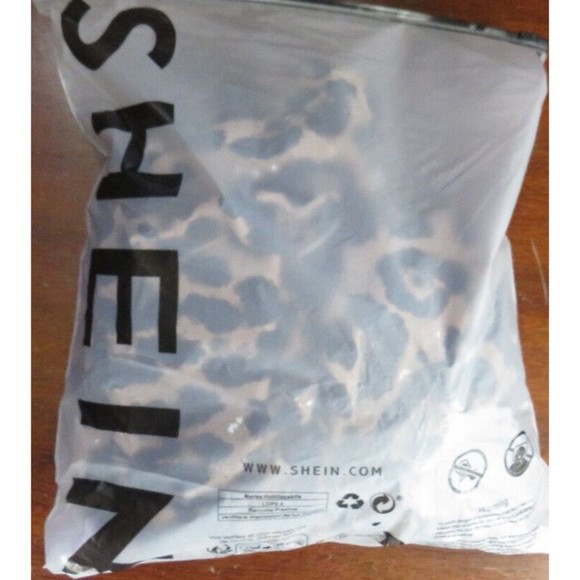 Shein Women's Leopard Smocked Maxi Dress Plus Size 3X - Picture 3 of 9